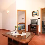 7666b Apartament *